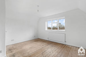 Photo 16- click for photo gallery